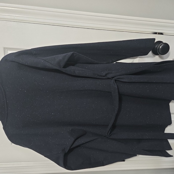 LOFT - Picture 4 of 4